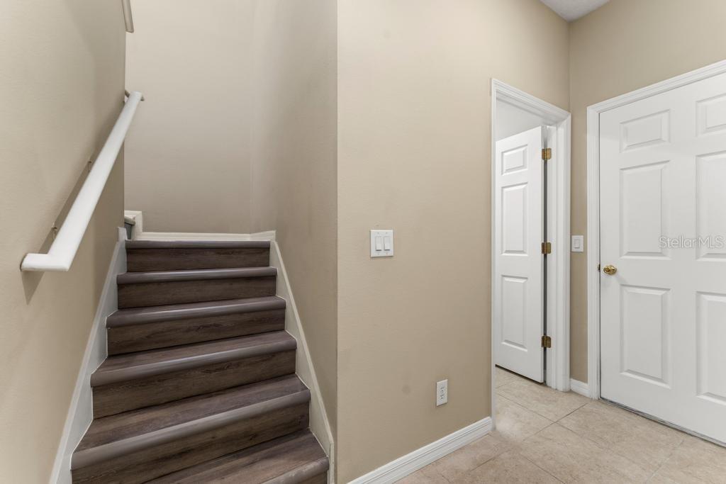 868 Stonechase Ln Property Photo 16