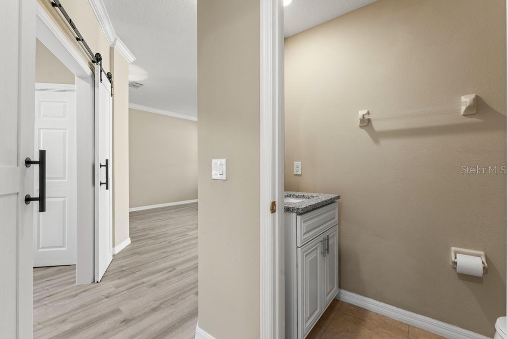 868 Stonechase Ln Property Photo 17