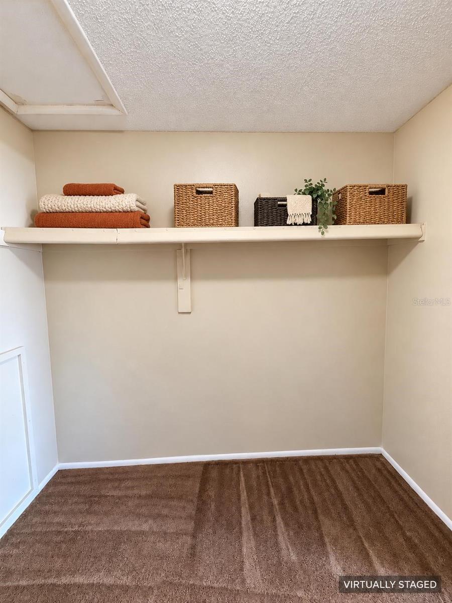306 Cherokee Ct #f Property Photo 10