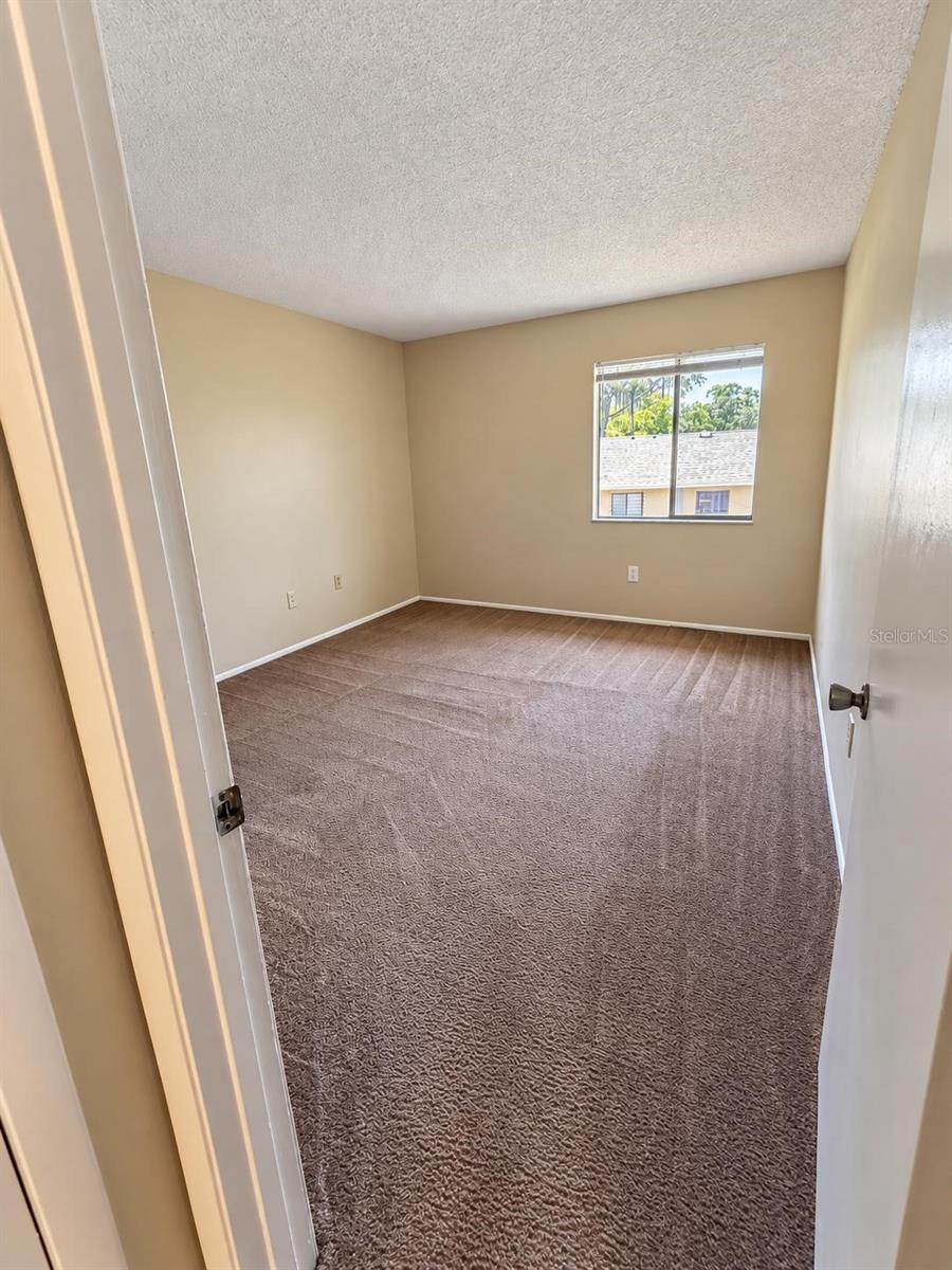 306 Cherokee Ct #f Property Photo 16