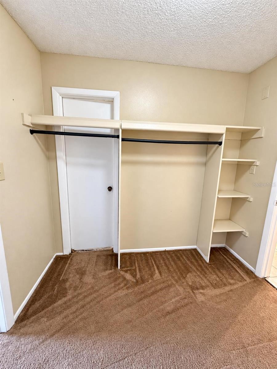 306 Cherokee Ct #f Property Photo 19