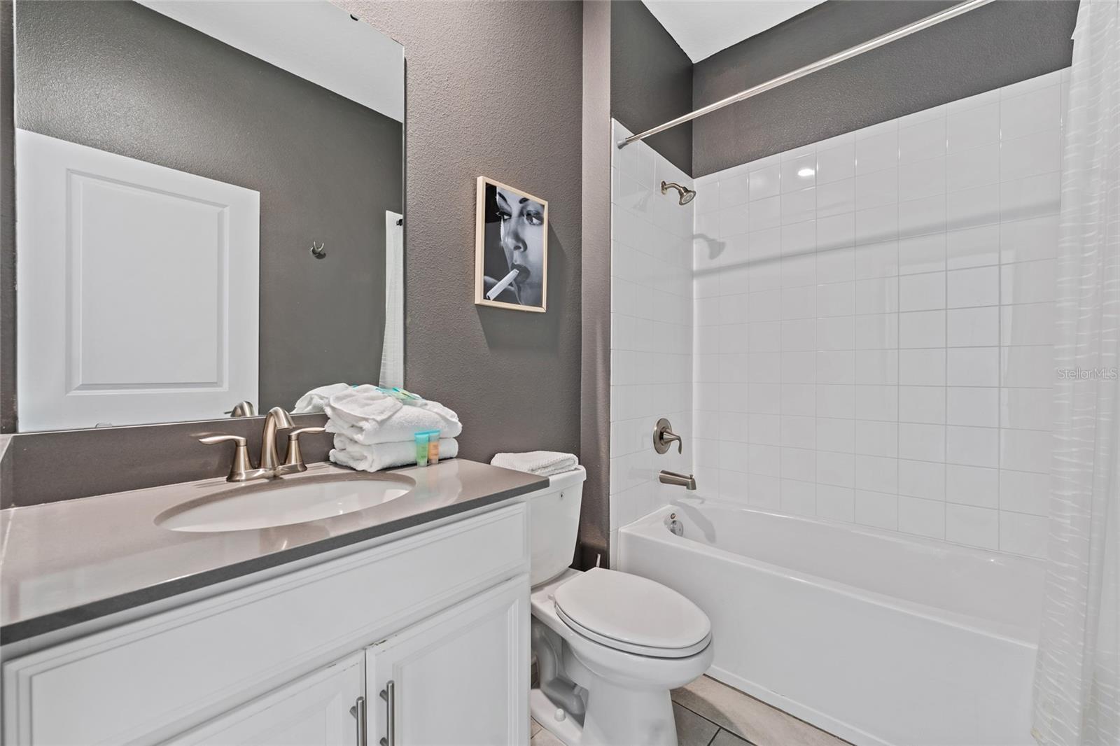 8983 Backswing Way Property Photo 6