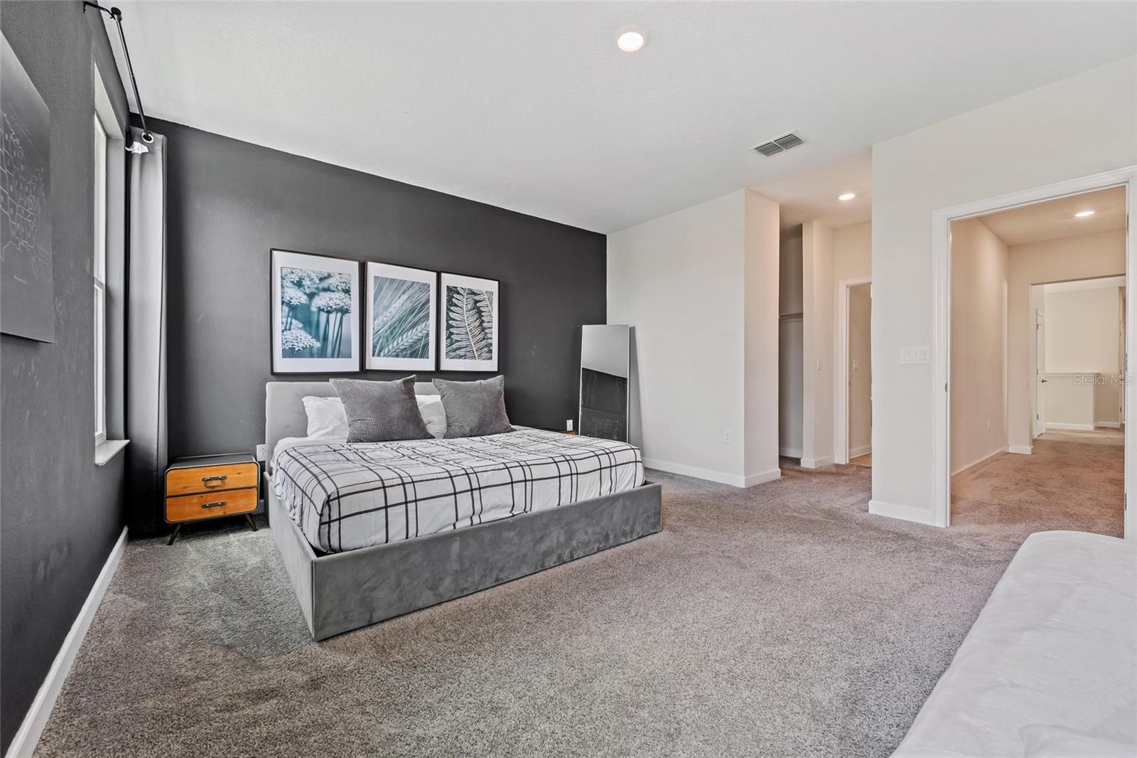 8983 Backswing Way Property Photo 21