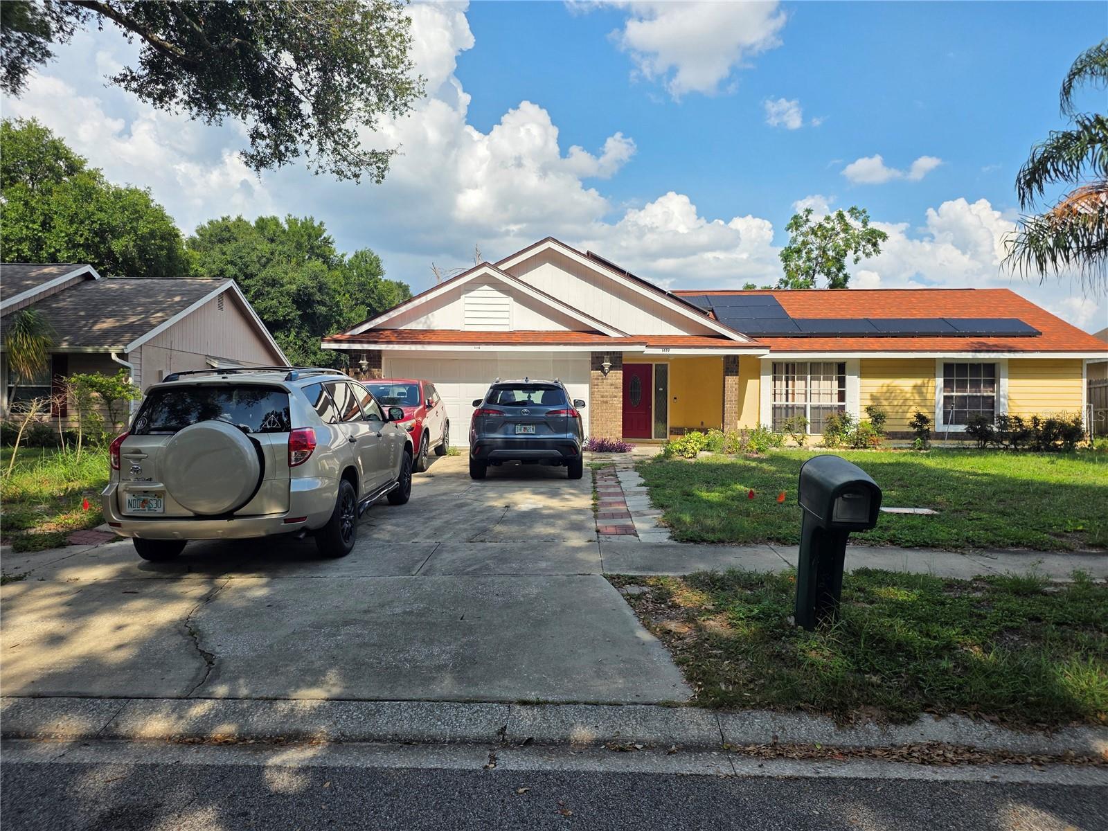 1419 Carriage Oak Ct Property Photo 1