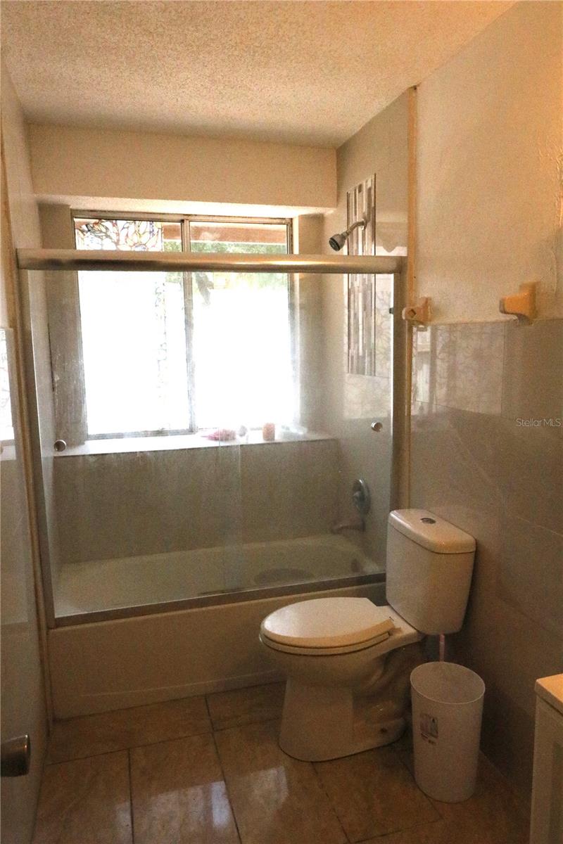 1419 Carriage Oak Ct Property Photo 6