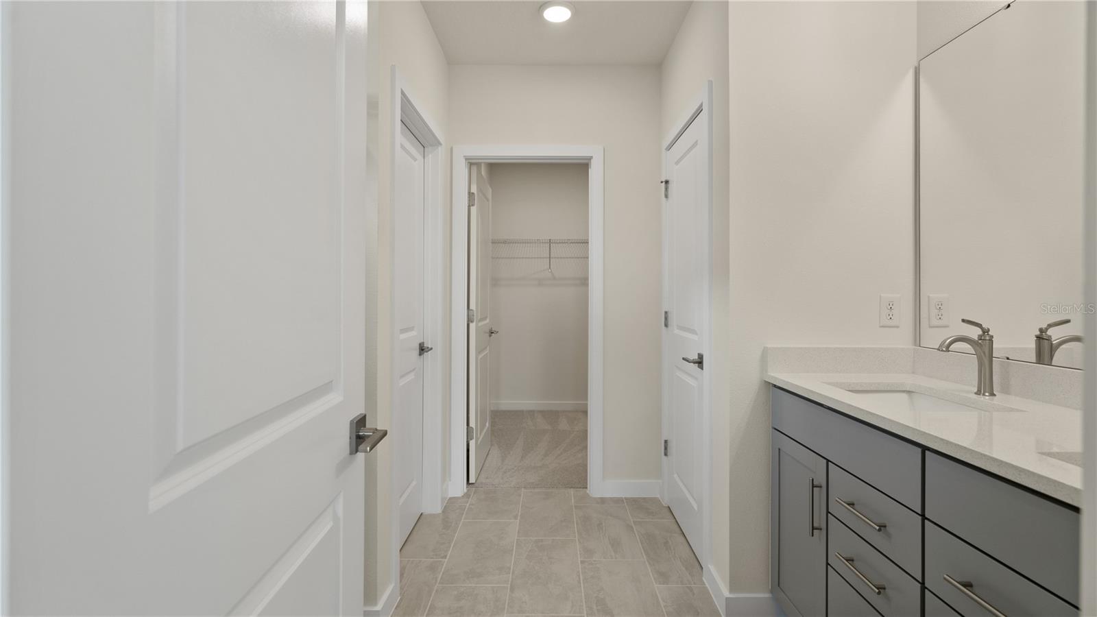 816 Andrew St Property Photo 18