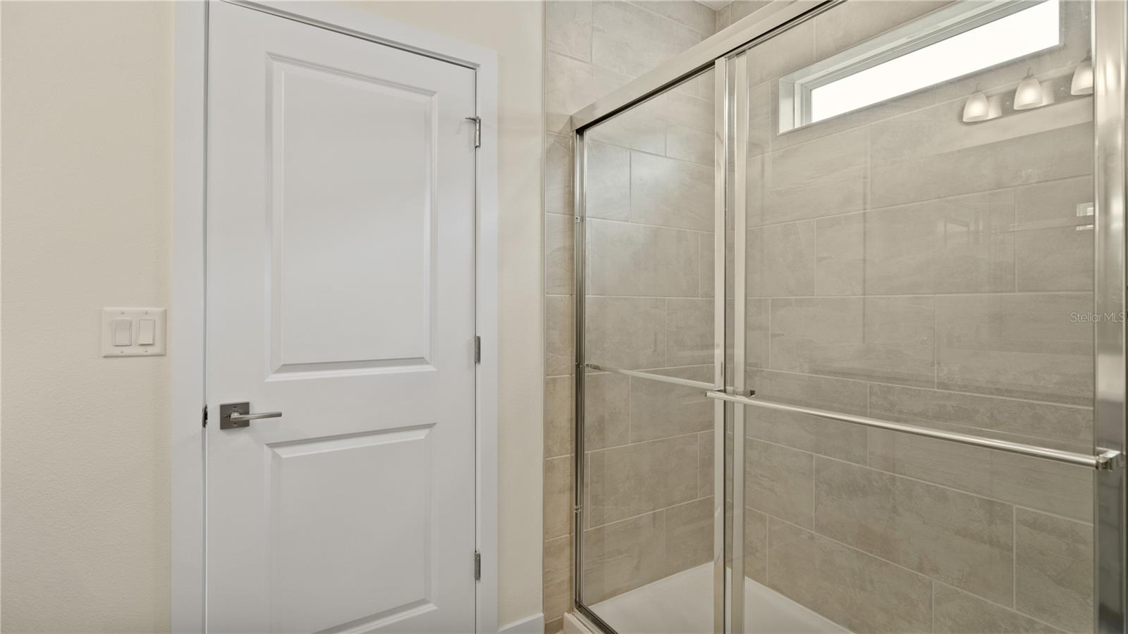 816 Andrew St Property Photo 21