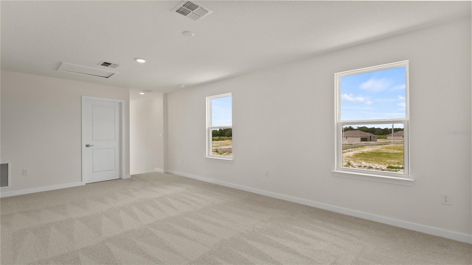 816 Andrew St Property Photo 28