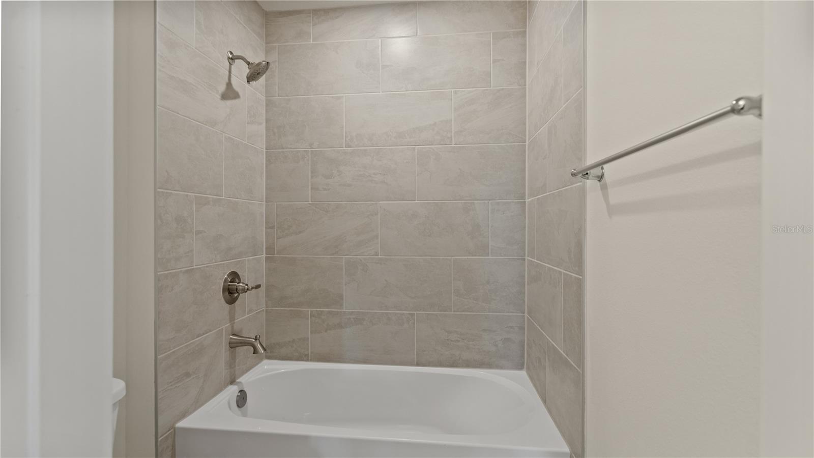 816 Andrew St Property Photo 30