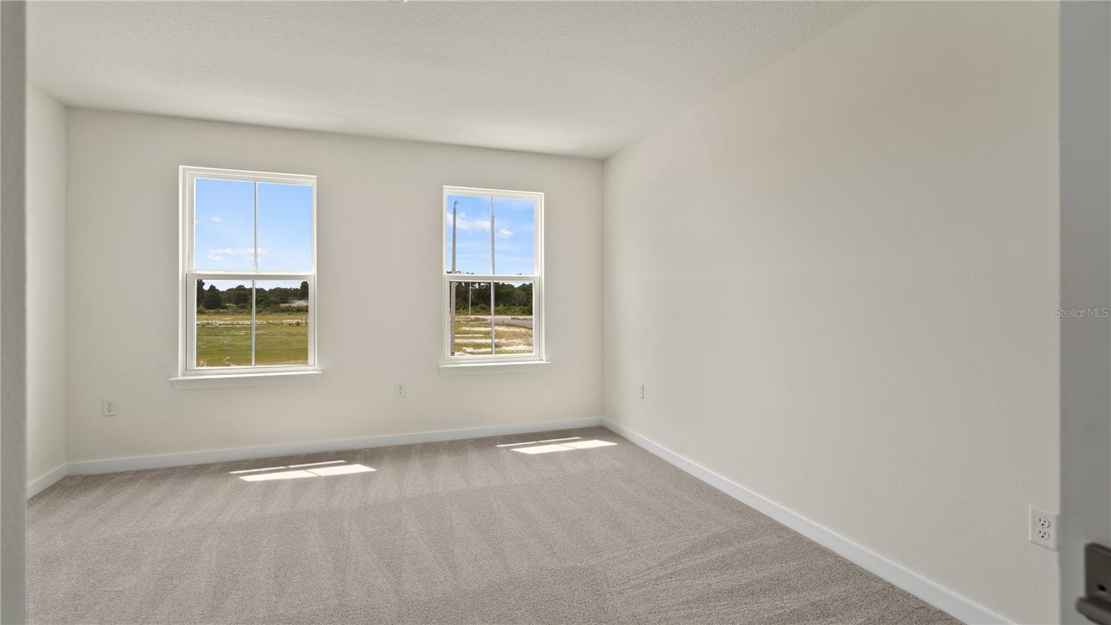 816 Andrew St Property Photo 38