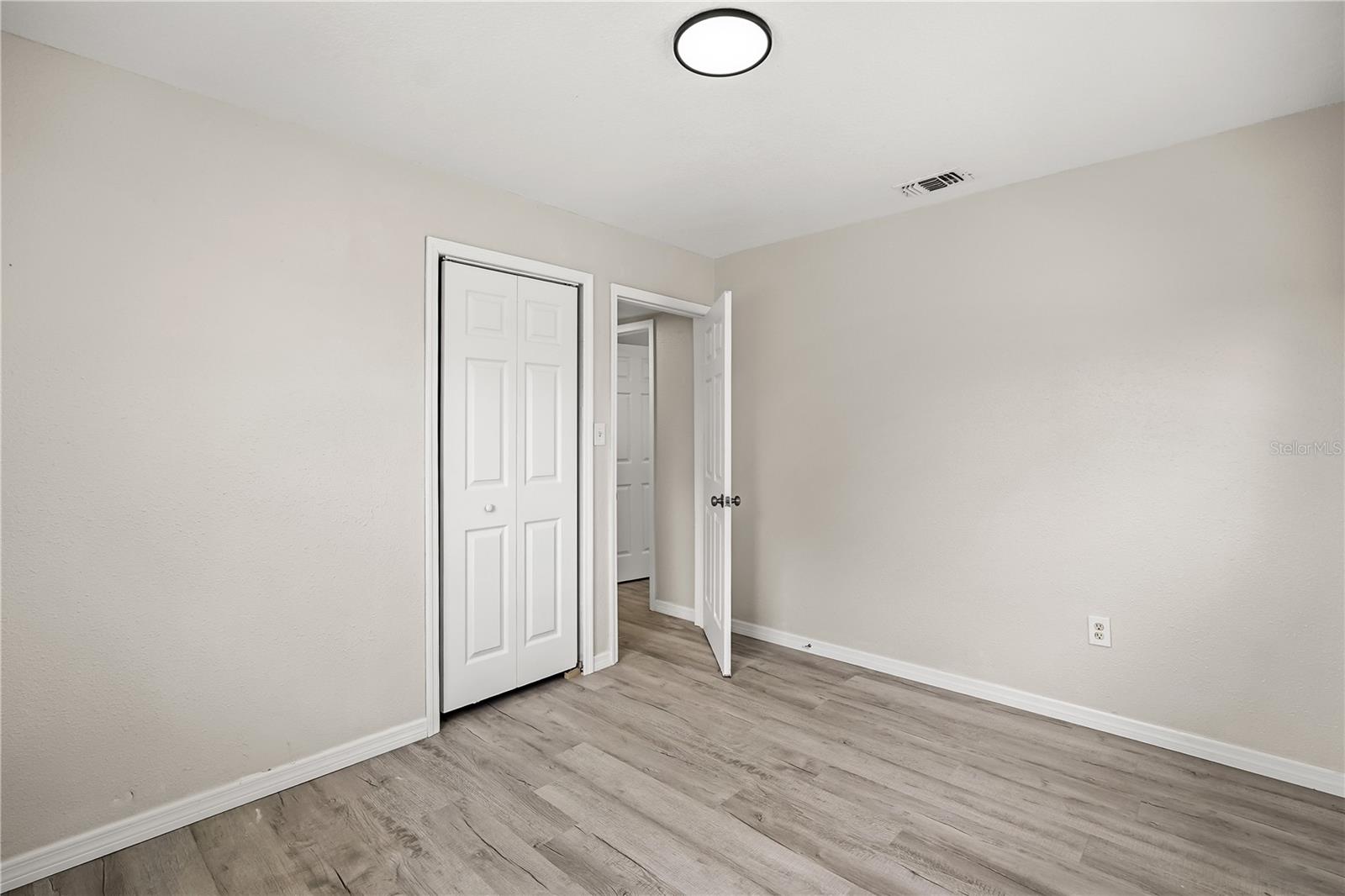 2601 Healy Dr Property Photo 29