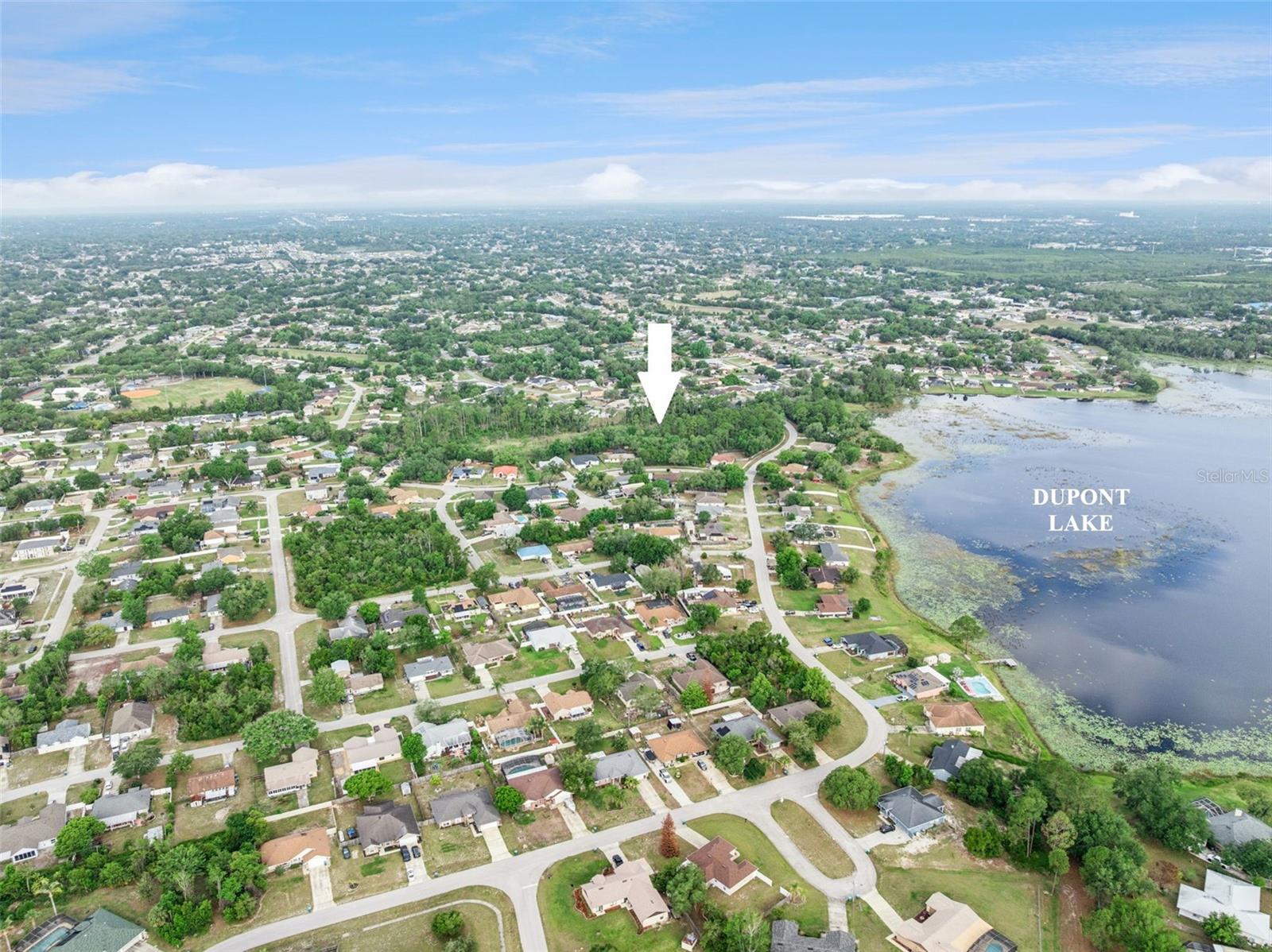 1680 & 1672 Gregory Dr Property Photo 8