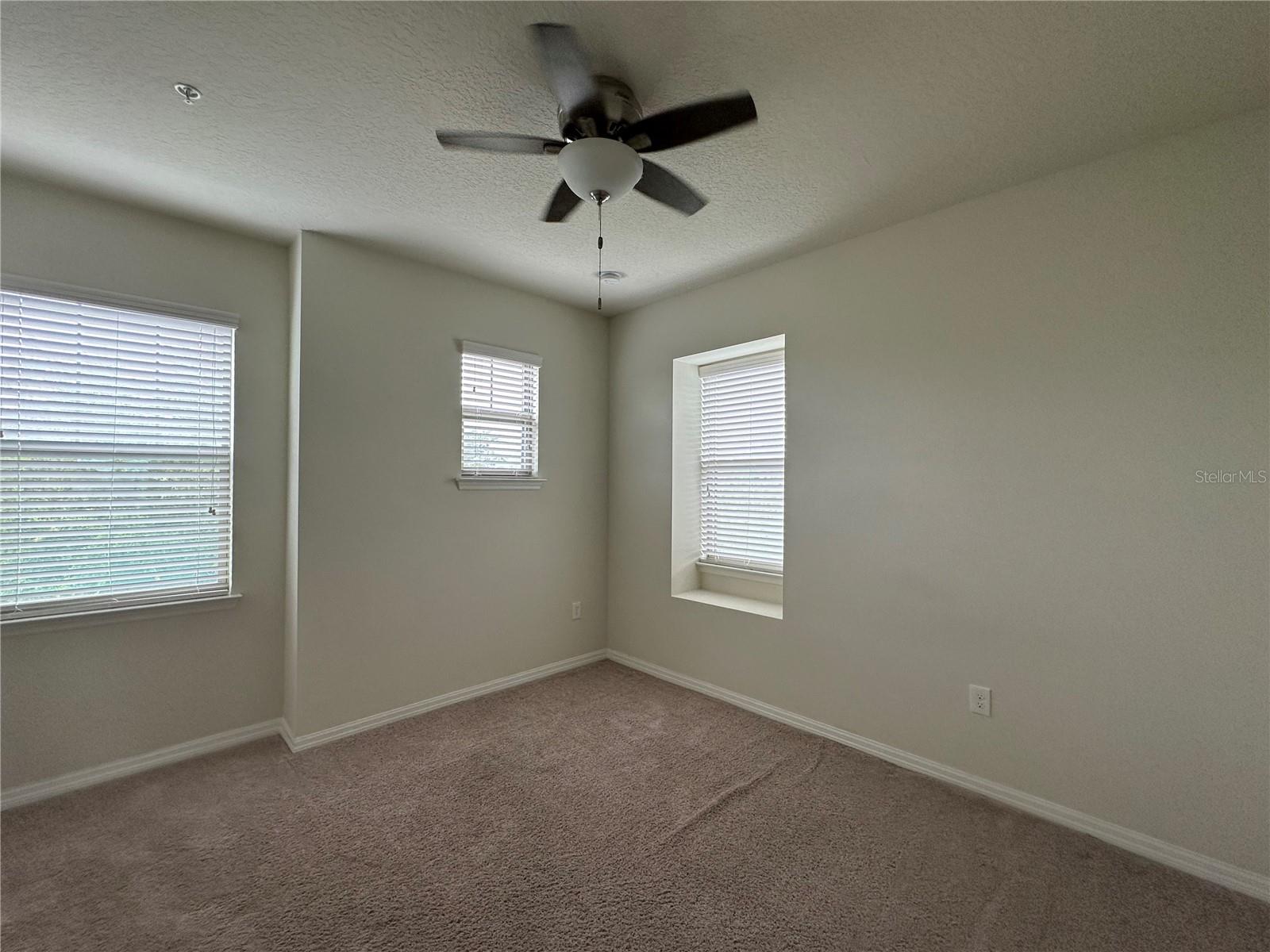 527 Piazza Pt Property Photo 41