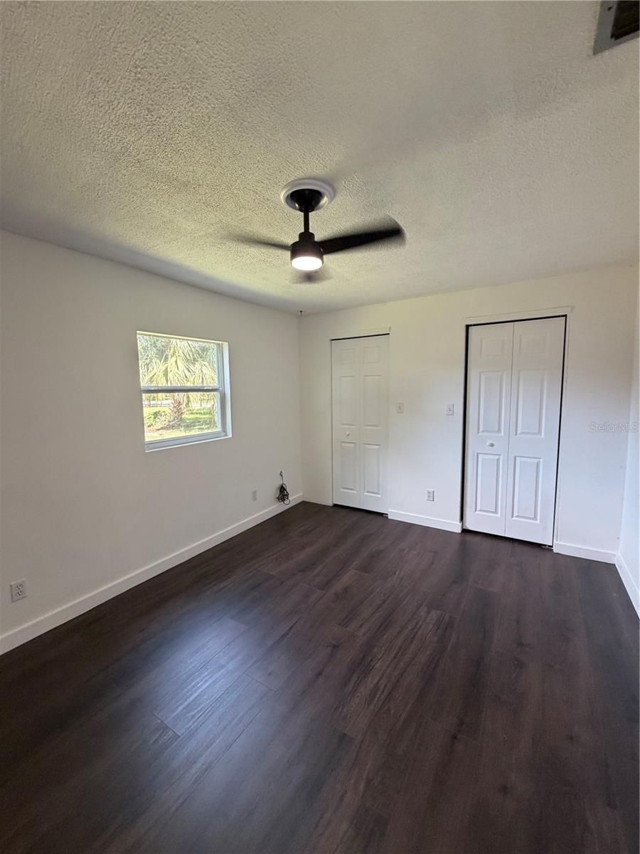 783 Eldridge St Property Photo 12