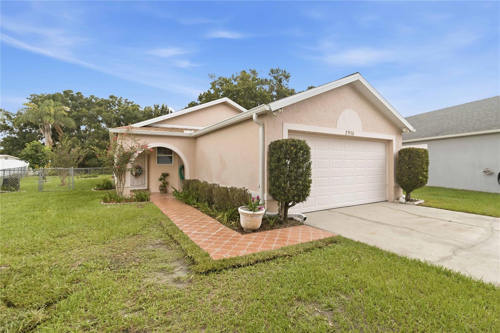 2918 CANOE CIR Property Photo 1