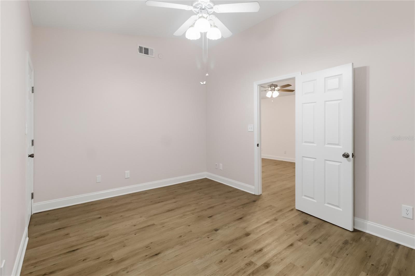 2918 Canoe Cir Property Photo 33