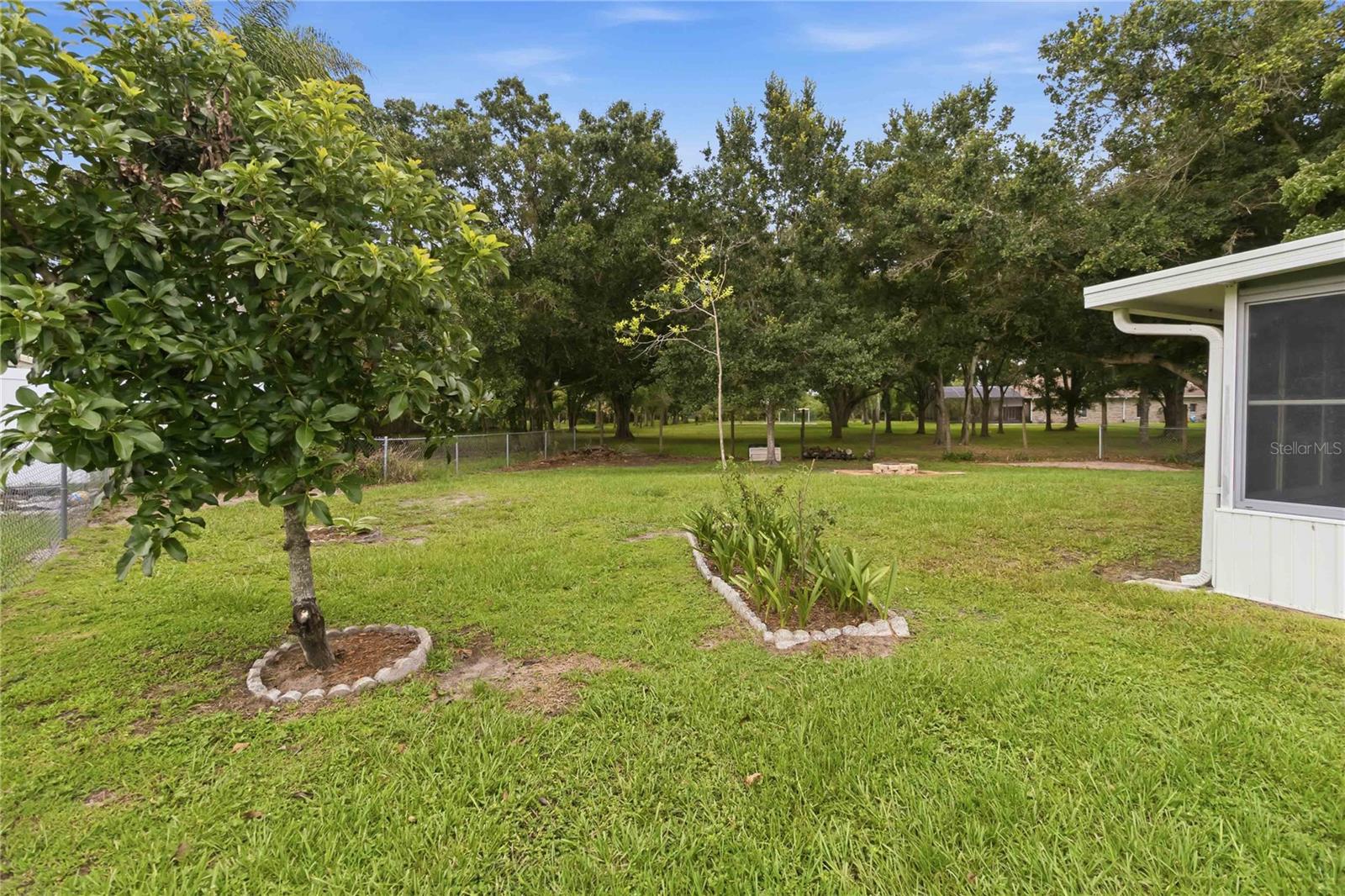 2918 Canoe Cir Property Photo 43