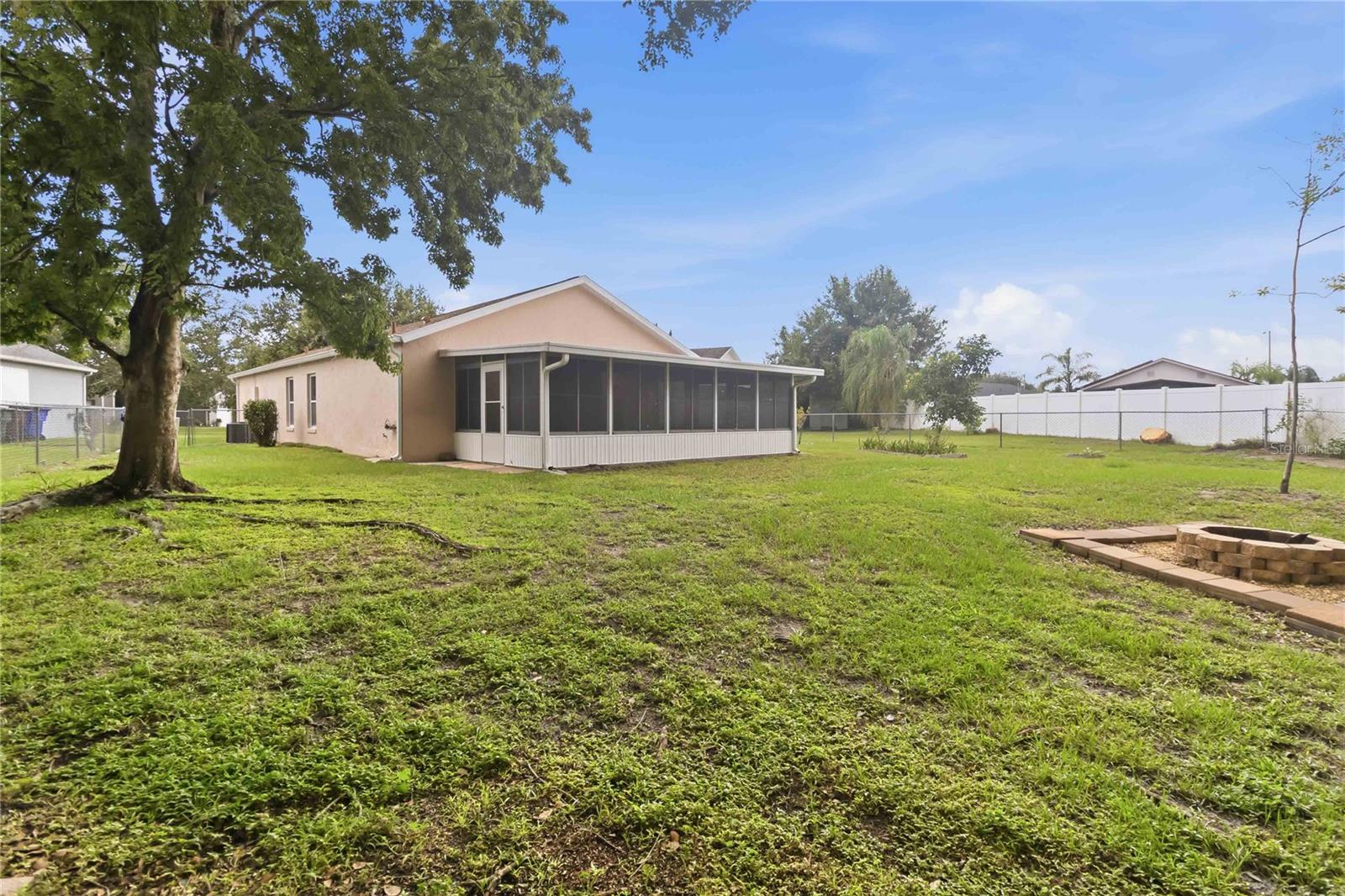 2918 Canoe Cir Property Photo 47