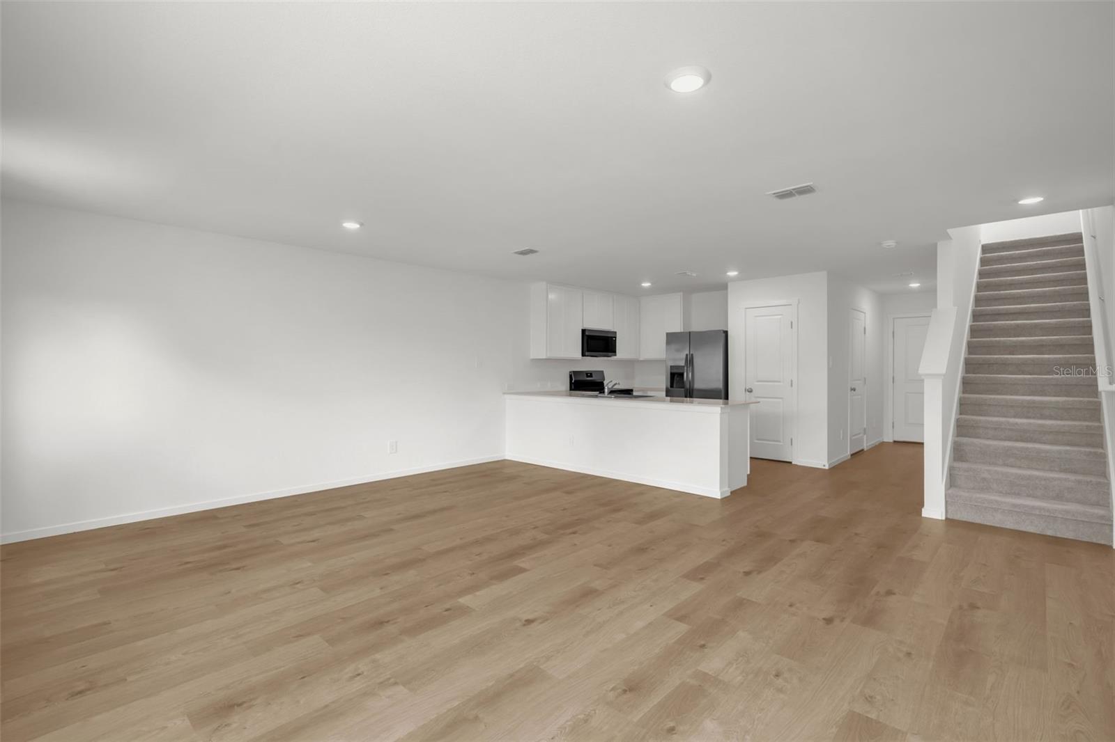 2428 Bevel Ln Property Photo 12