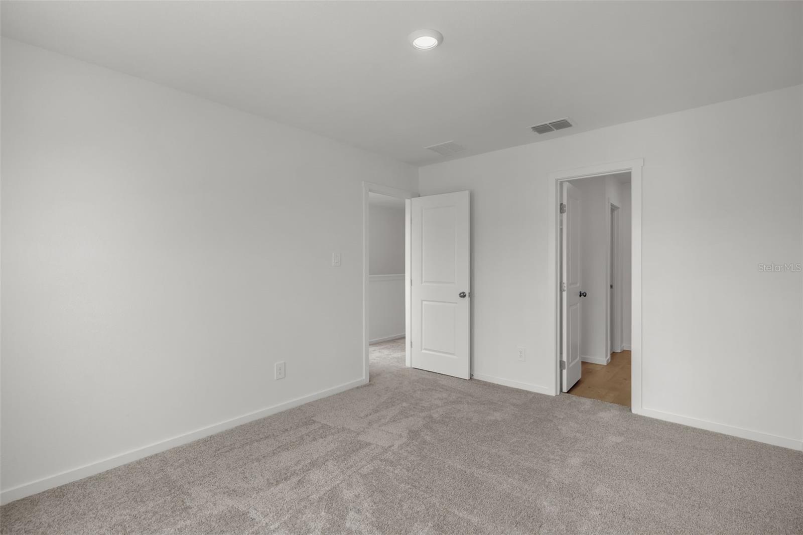 2428 Bevel Ln Property Photo 16
