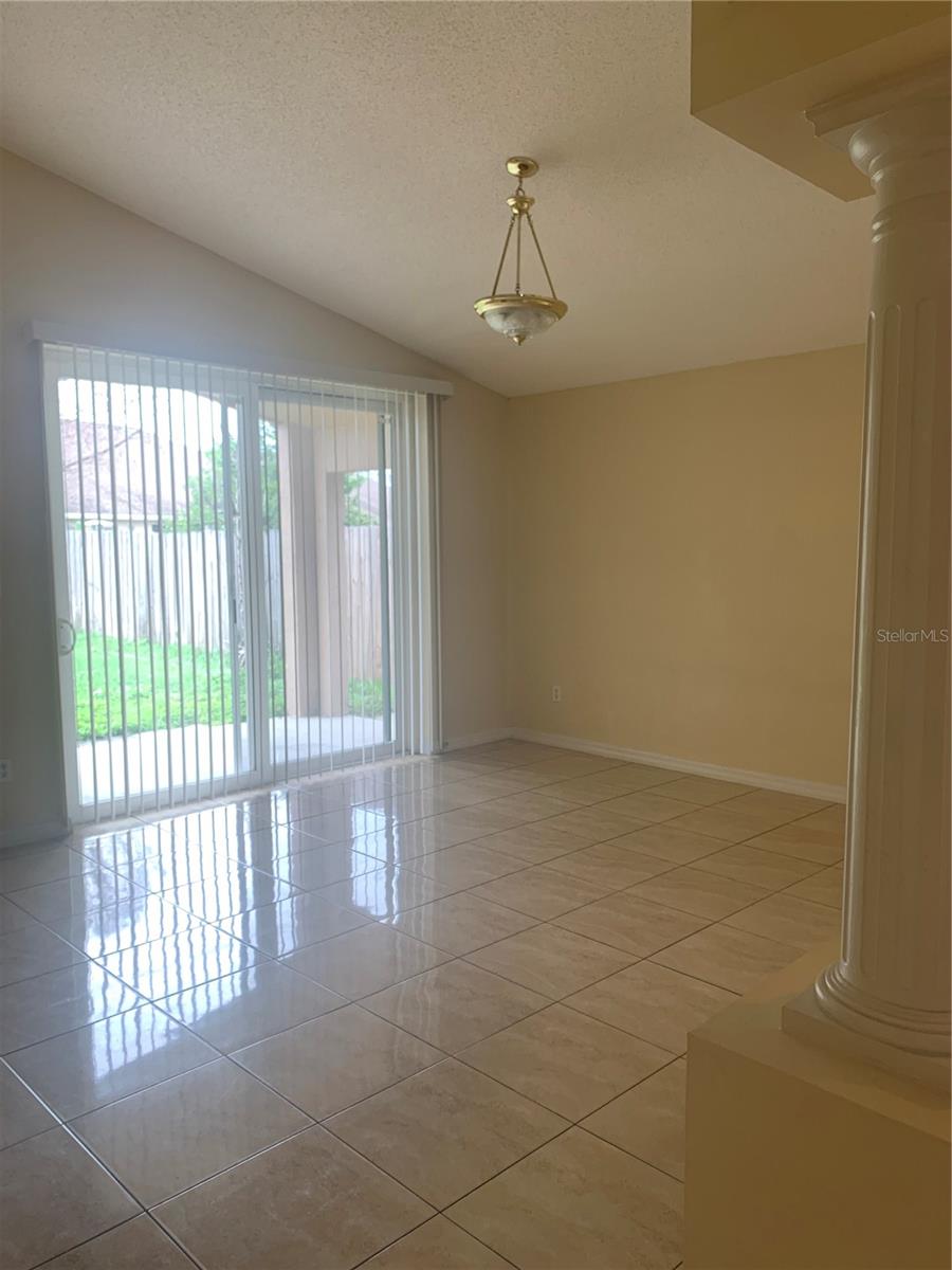 11941 Hatcher Cir Property Photo 9