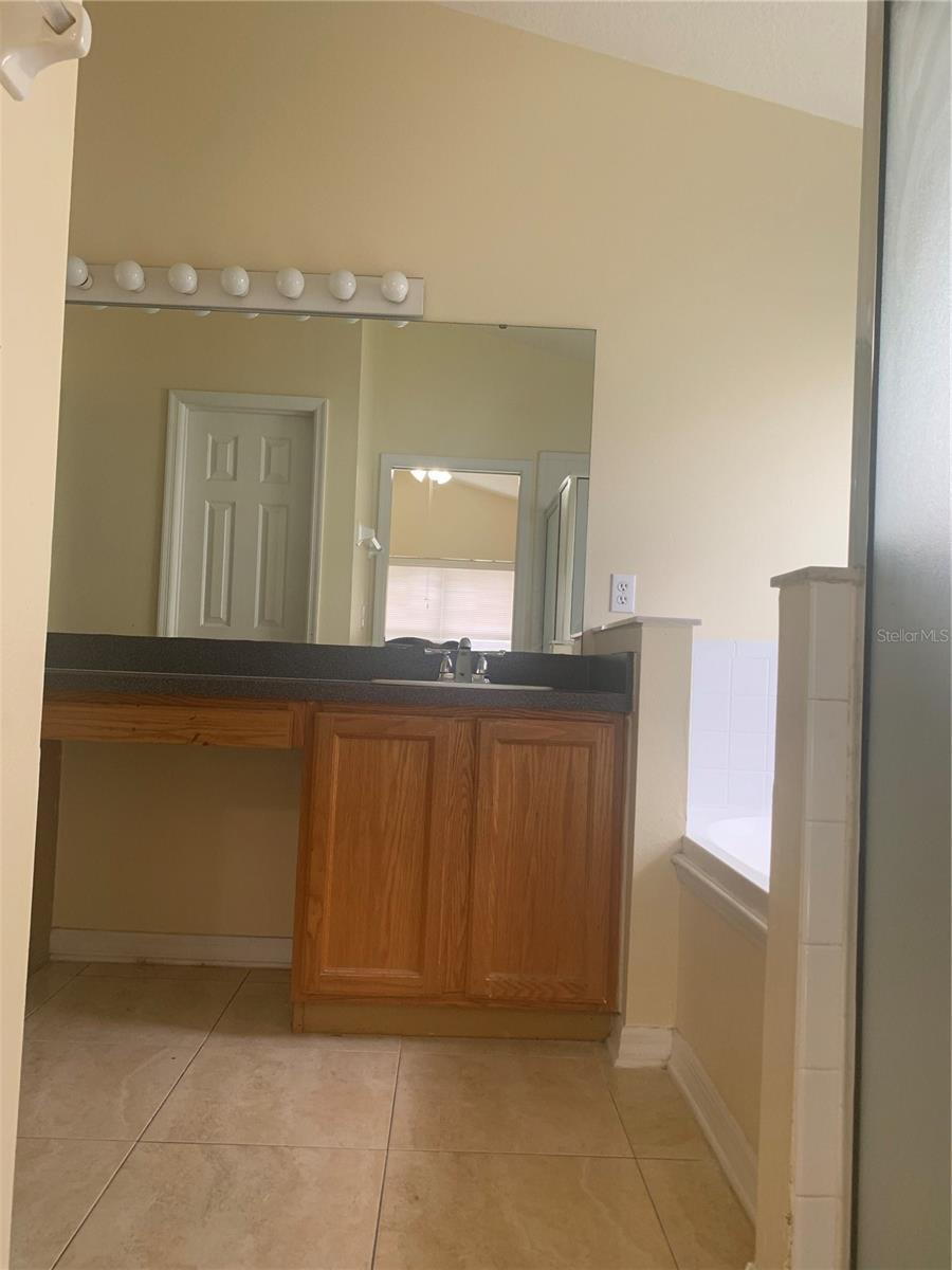 11941 Hatcher Cir Property Photo 20