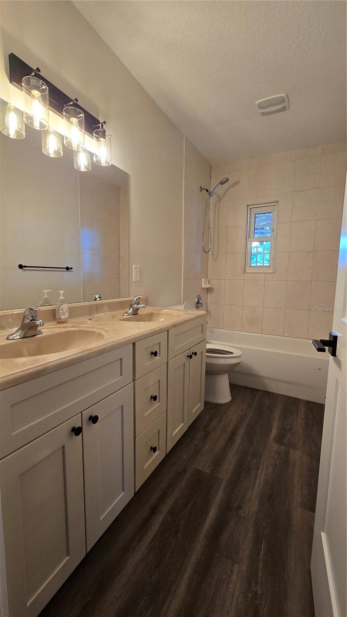 2709 Arc Dr Property Photo 18