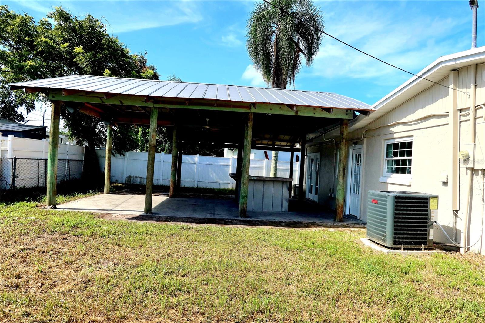 2709 Arc Dr Property Photo 39