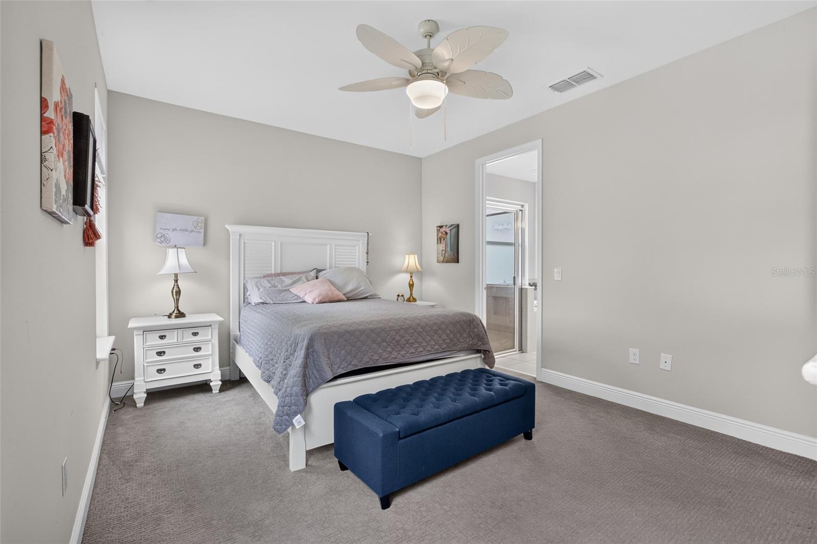 24414 Woodhill Ct Property Photo 20