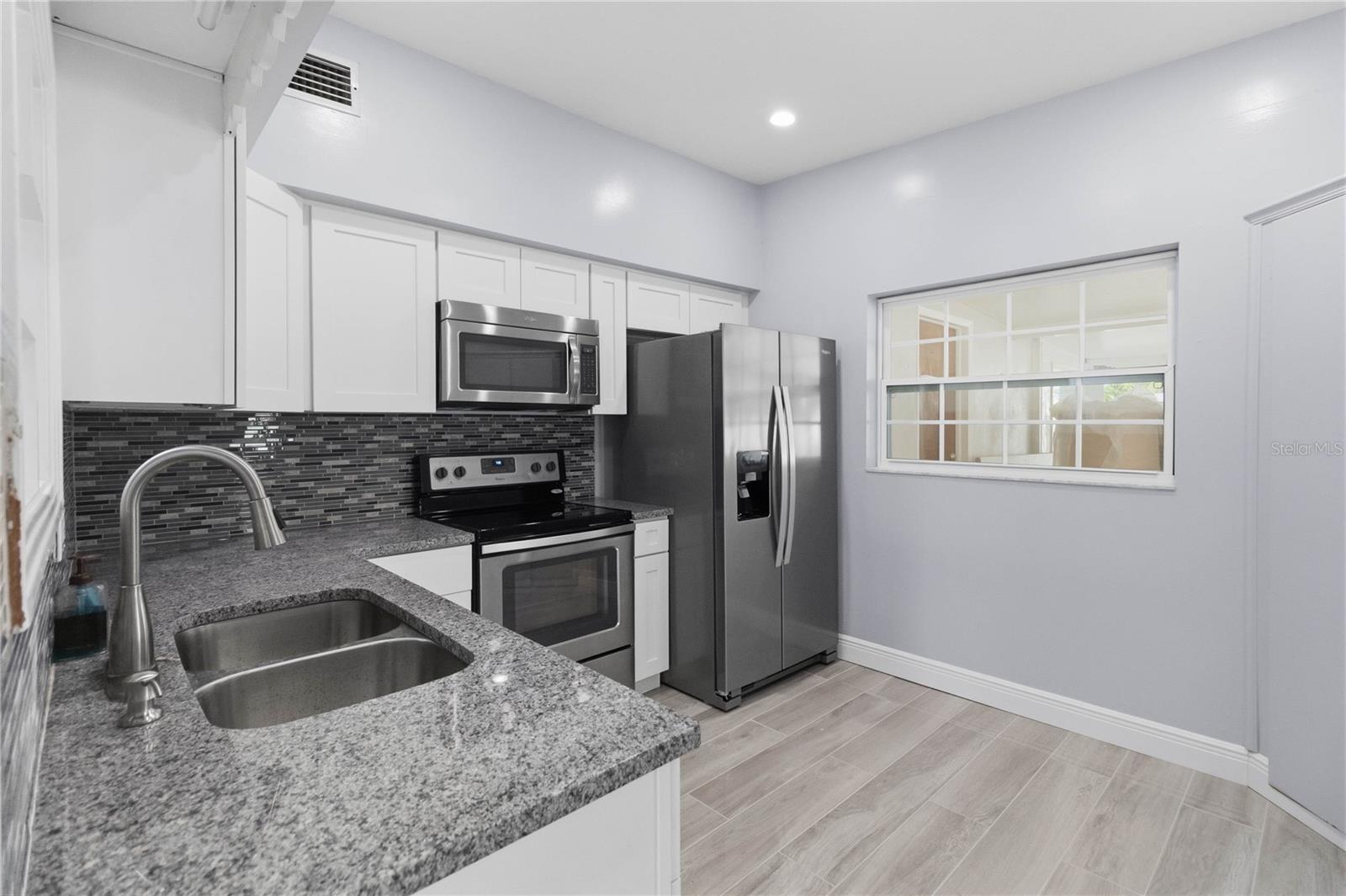 8304 Dot Ln Property Photo 20