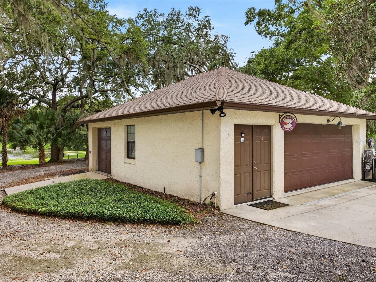 671 Quietwater Cv Property Photo 54