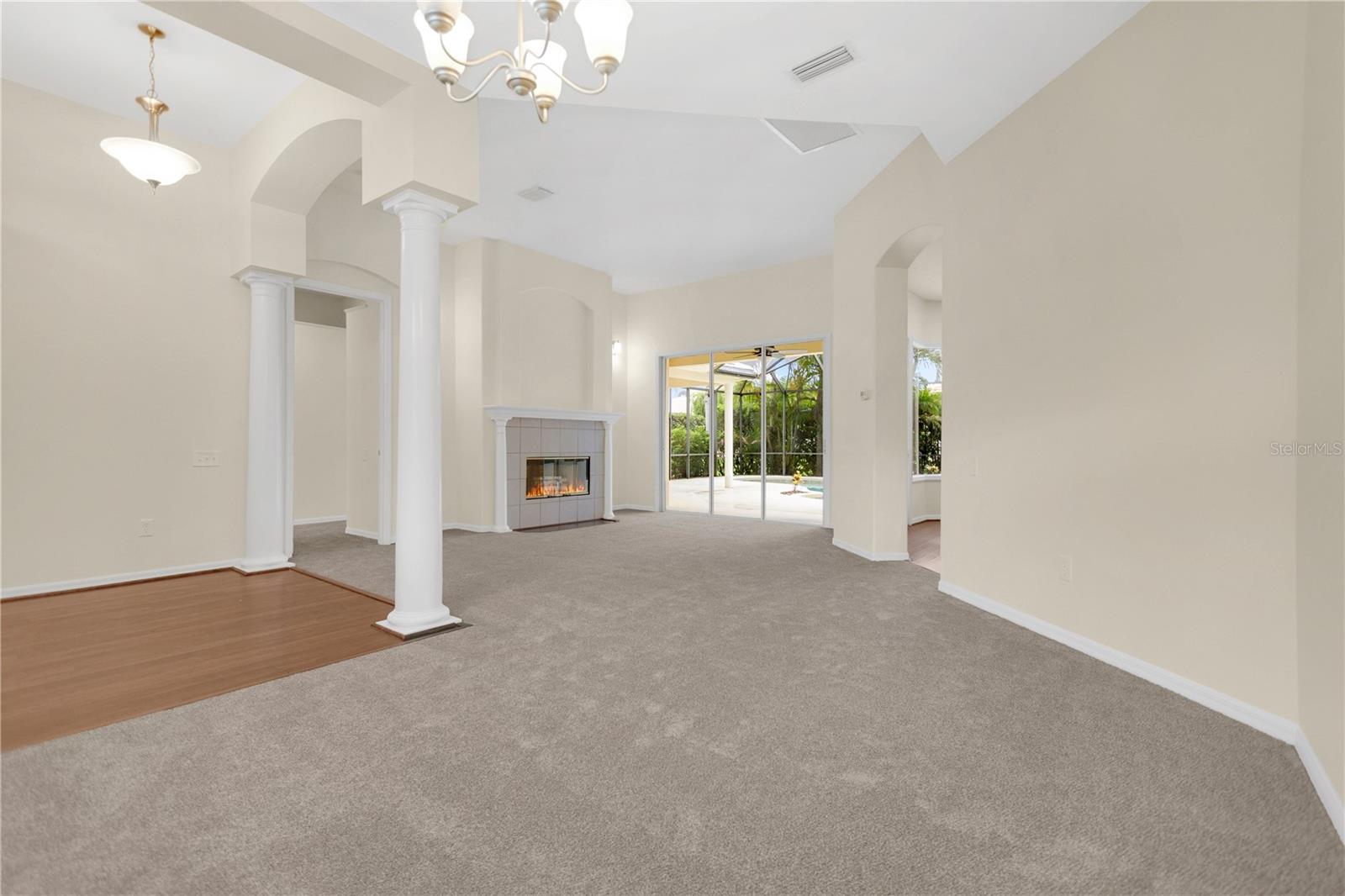 8018 Waterview Blvd Property Photo 4