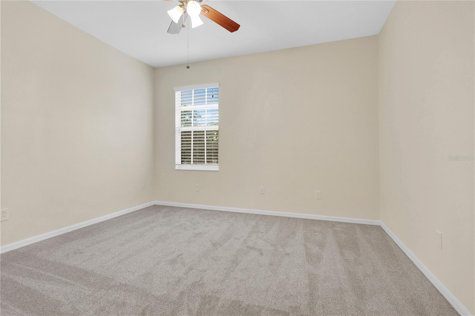 8018 Waterview Blvd Property Photo 27