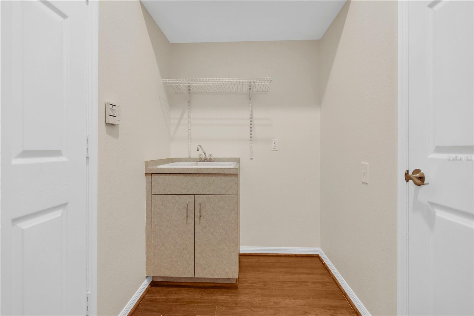 8018 Waterview Blvd Property Photo 38