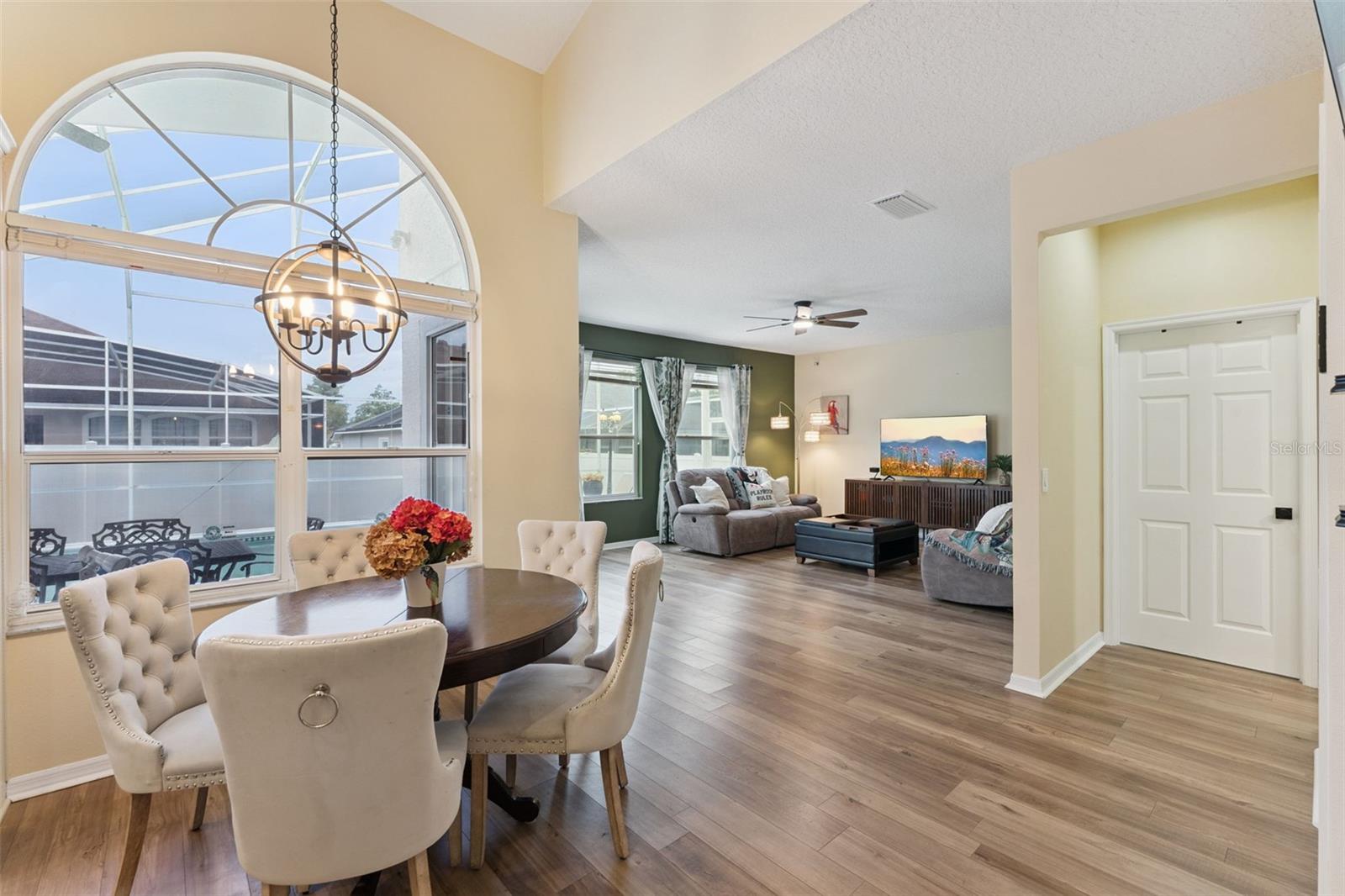8355 Diamond Cove Cir Property Photo 18