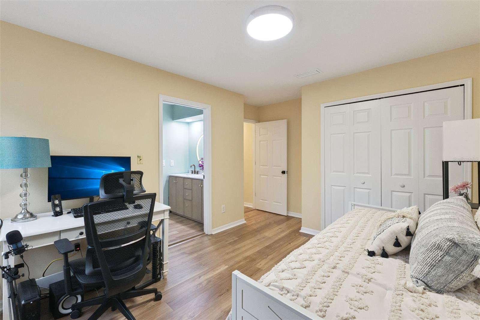 8355 Diamond Cove Cir Property Photo 39