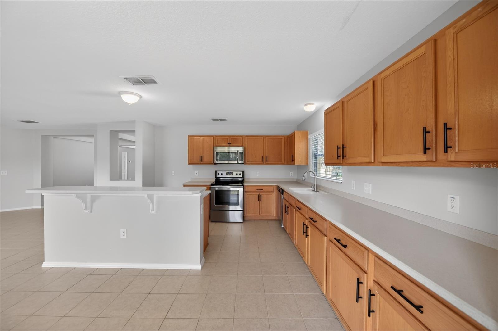 2832 Breezy Meadow Rd Property Photo 5