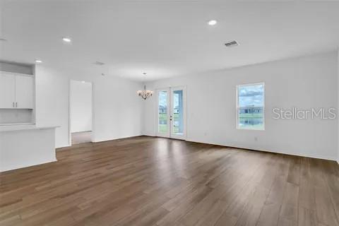453 Archway Pl Property Photo 6