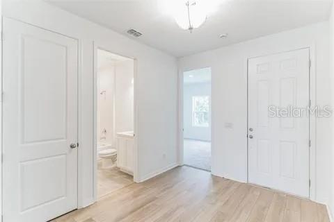453 Archway Pl Property Photo 7