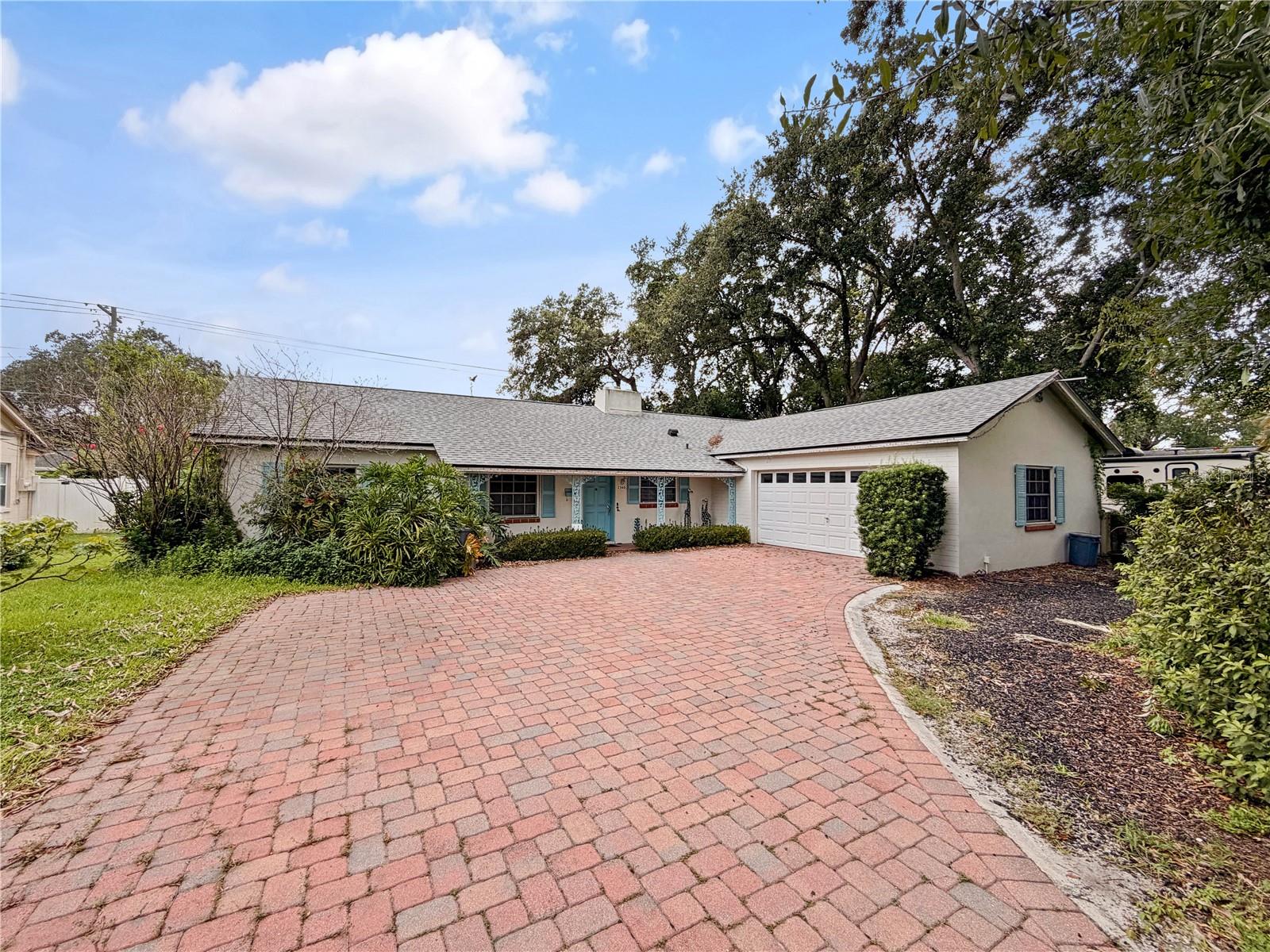 2340 DERBYSHIRE RD Property Photo 1