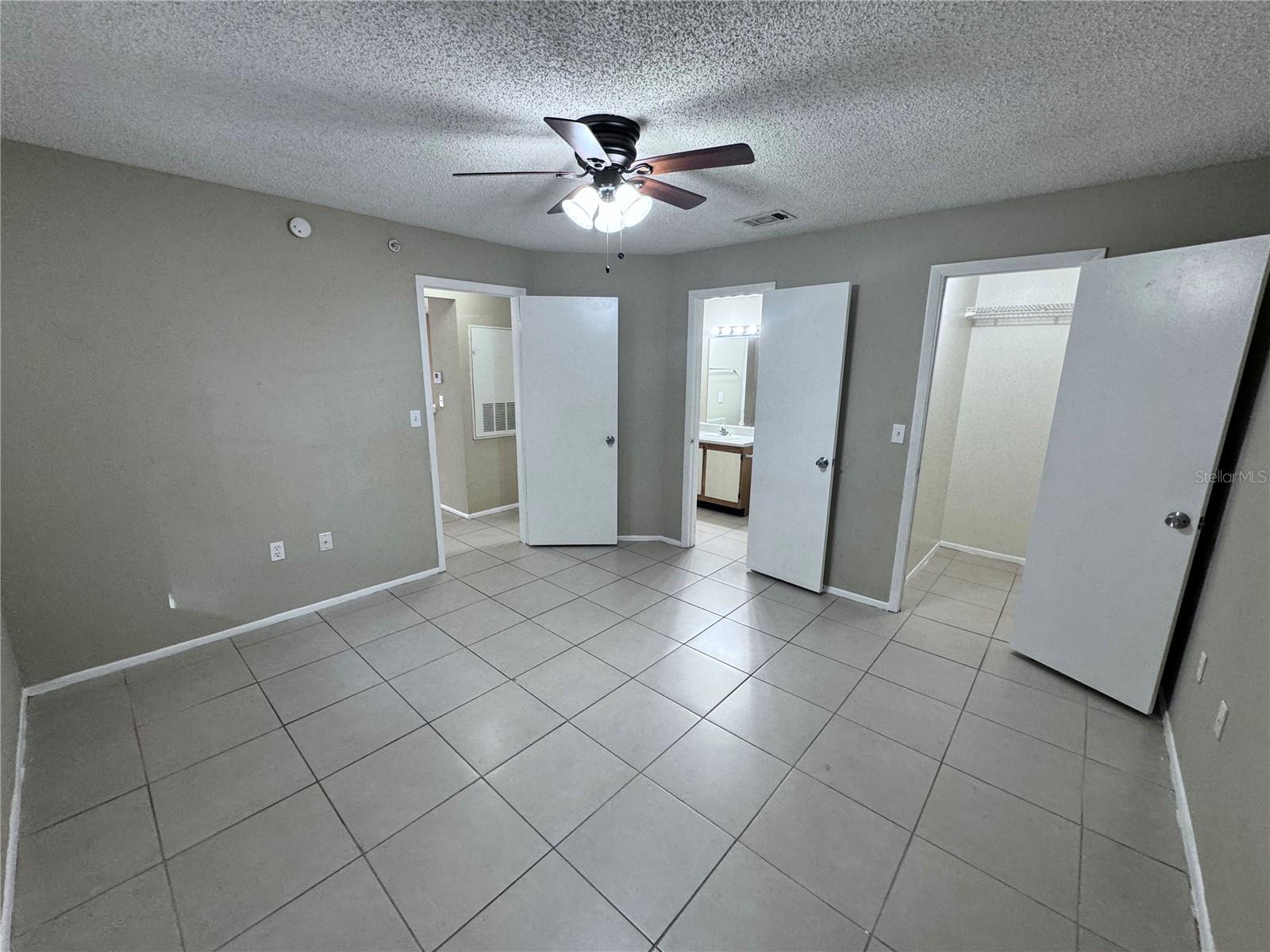 629 Dory Ln #202 Property Photo 15