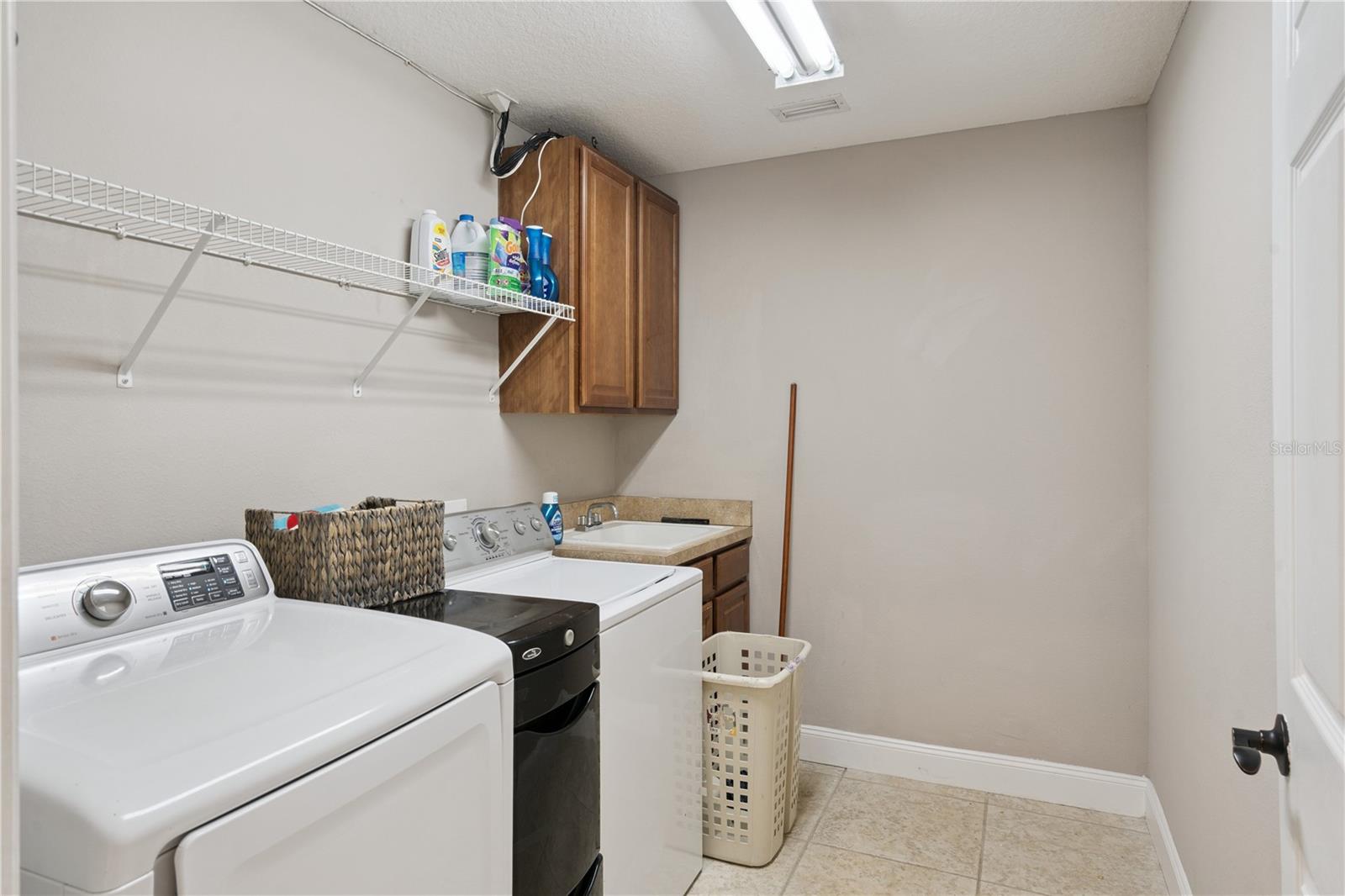 1727 Southern Oak Loop Property Photo 29