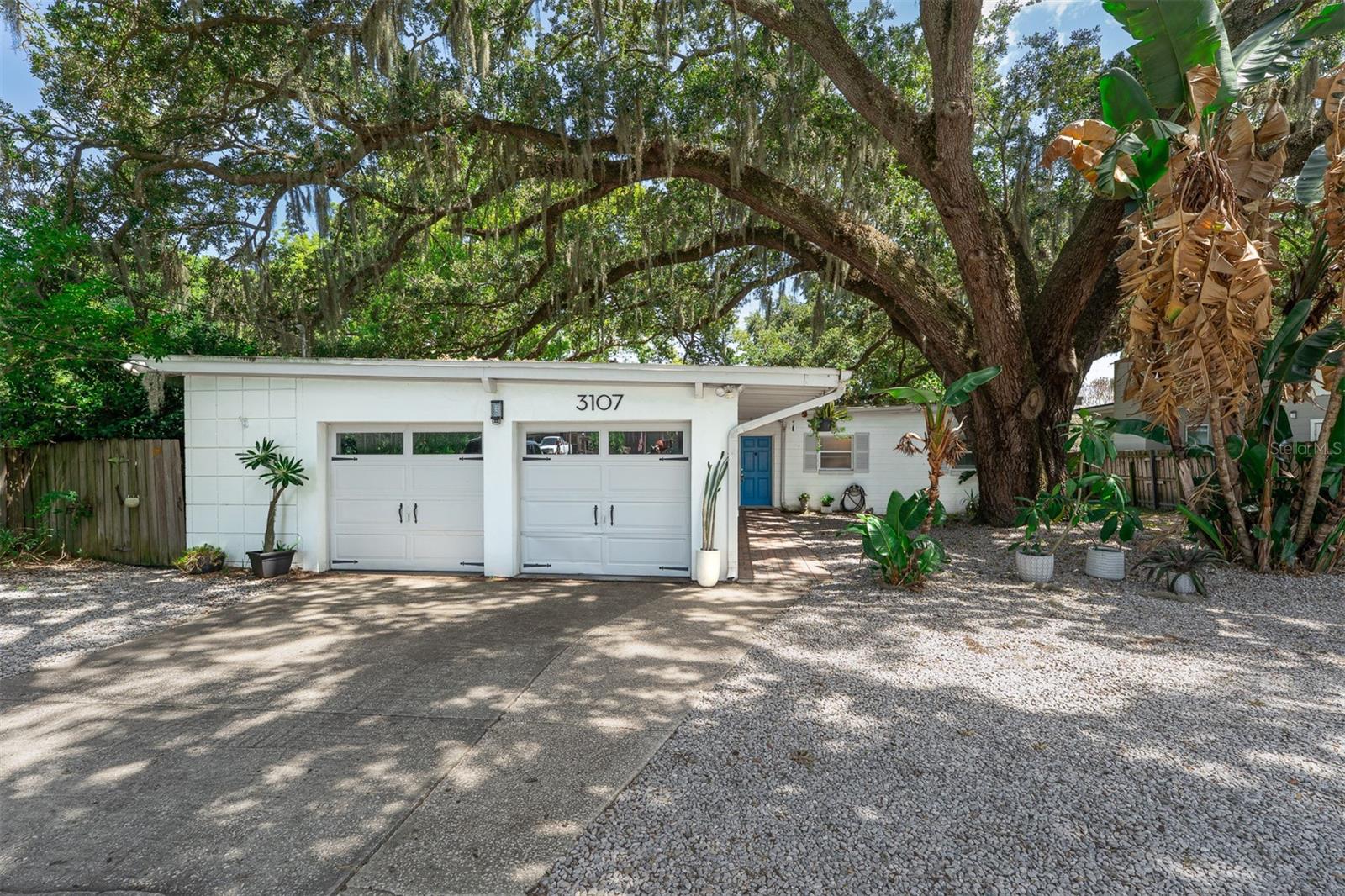 3107 Lake Margaret Dr Property Photo 2
