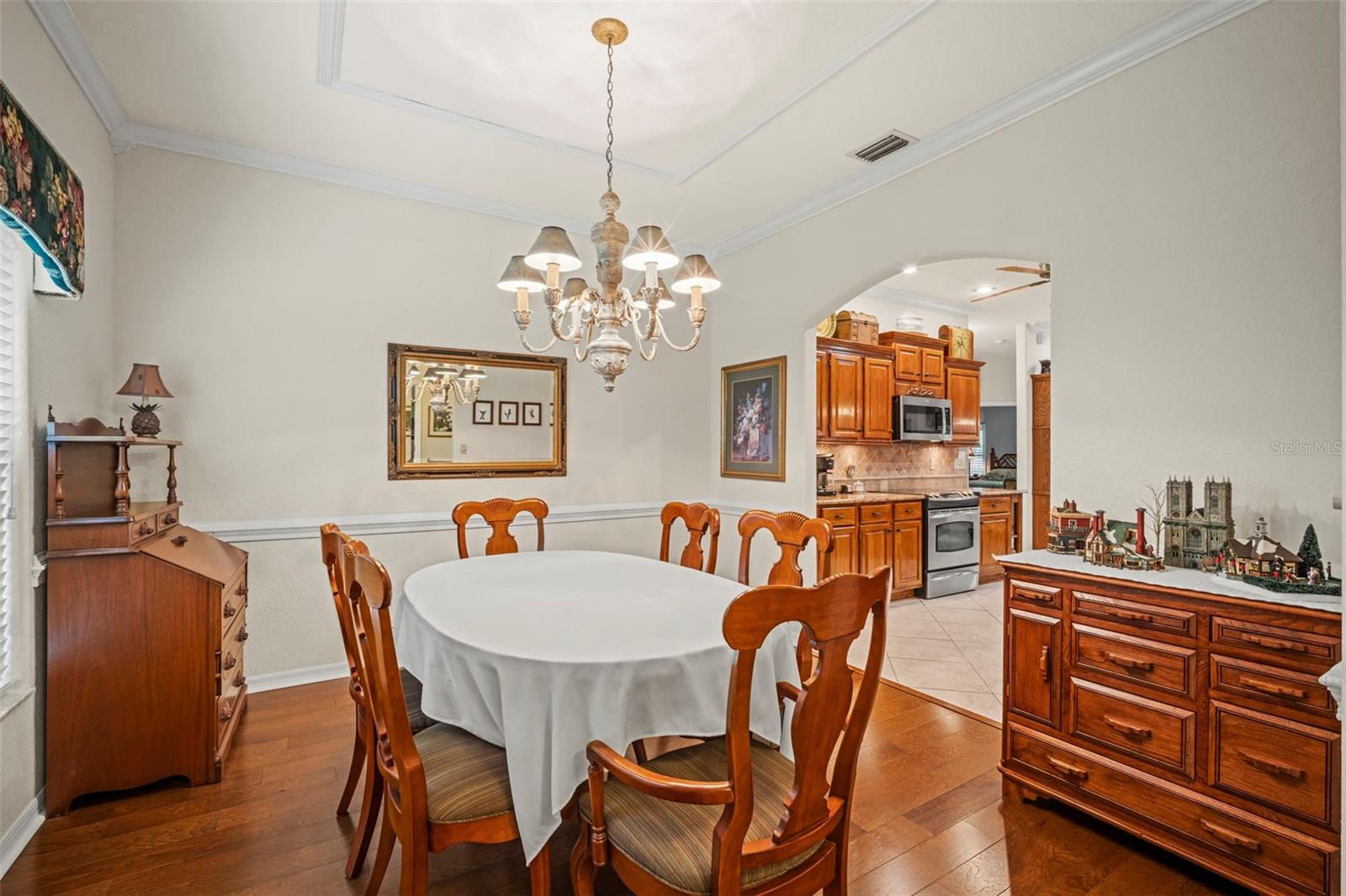 12728 Cynthia Ln Property Photo 16