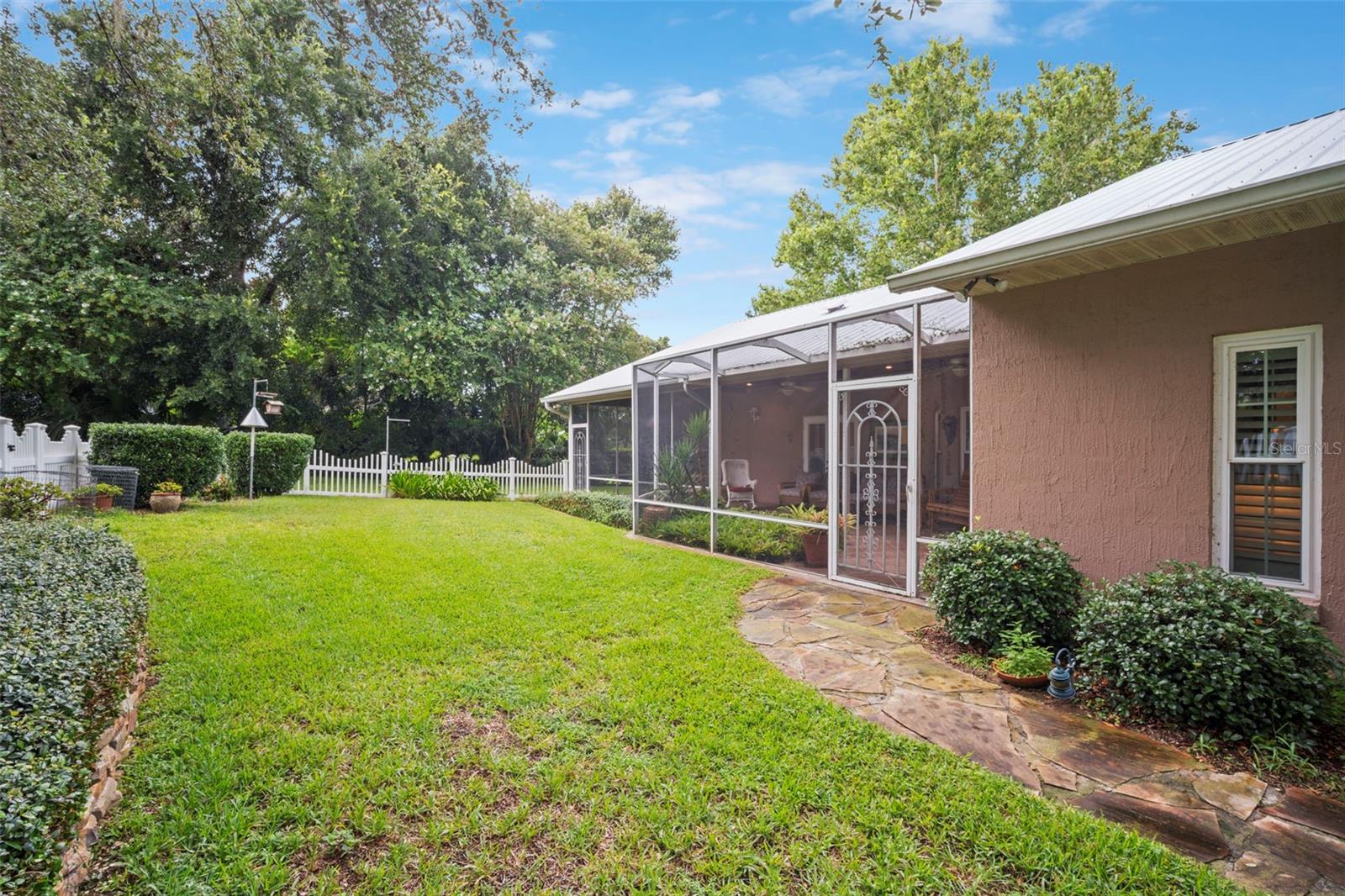 12728 Cynthia Ln Property Photo 54