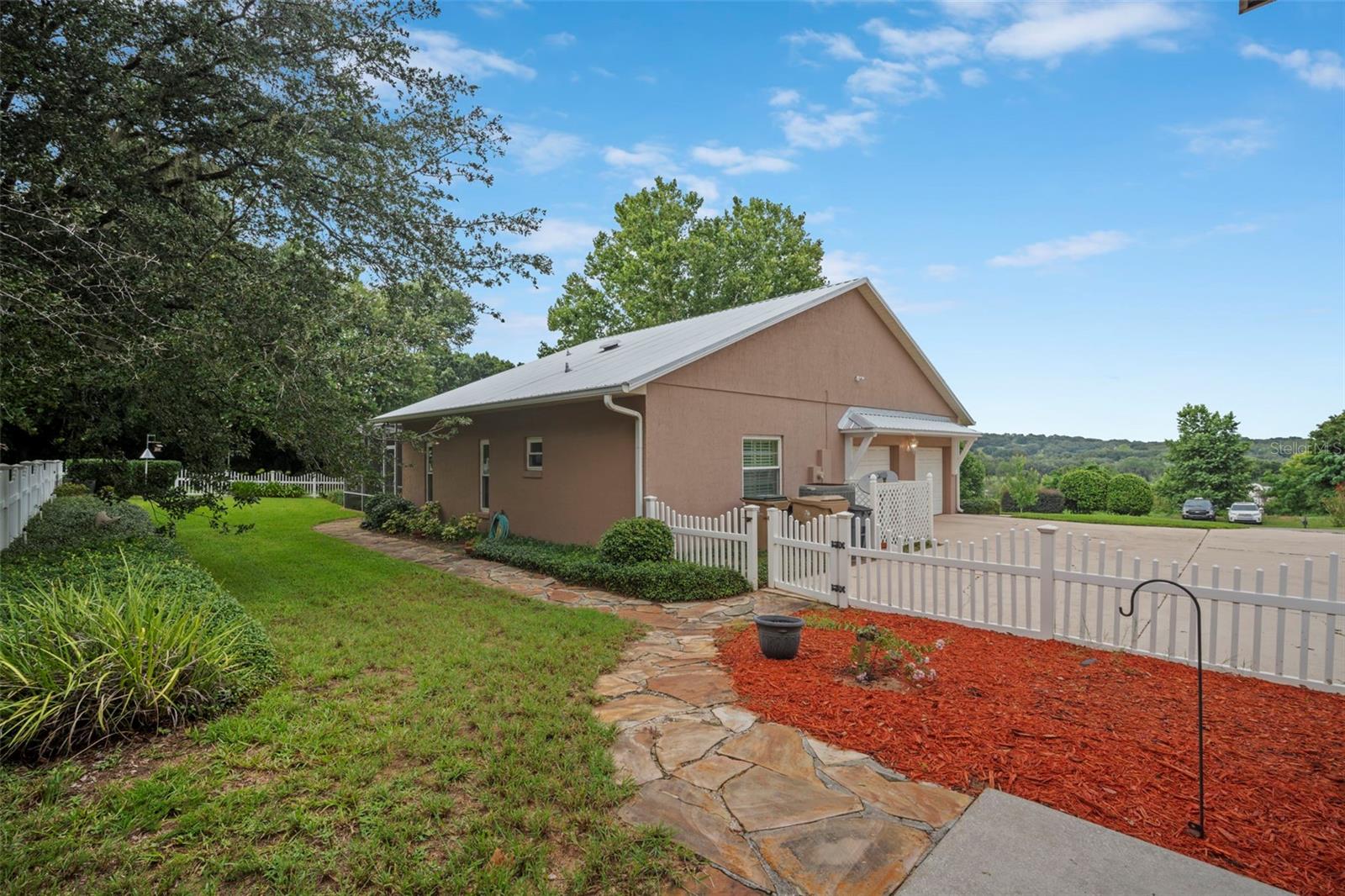 12728 Cynthia Ln Property Photo 62