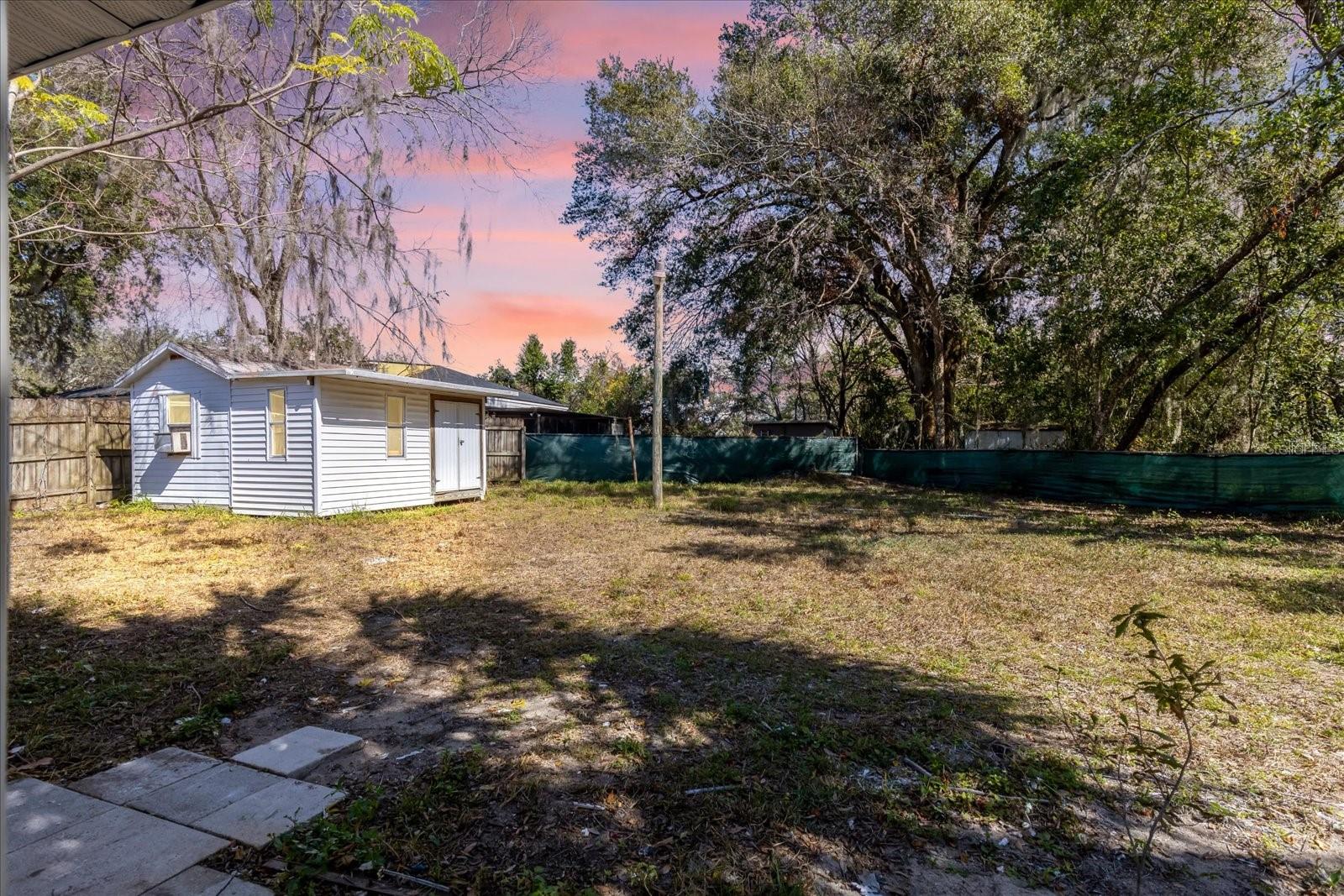 204 Louis St Property Photo 2