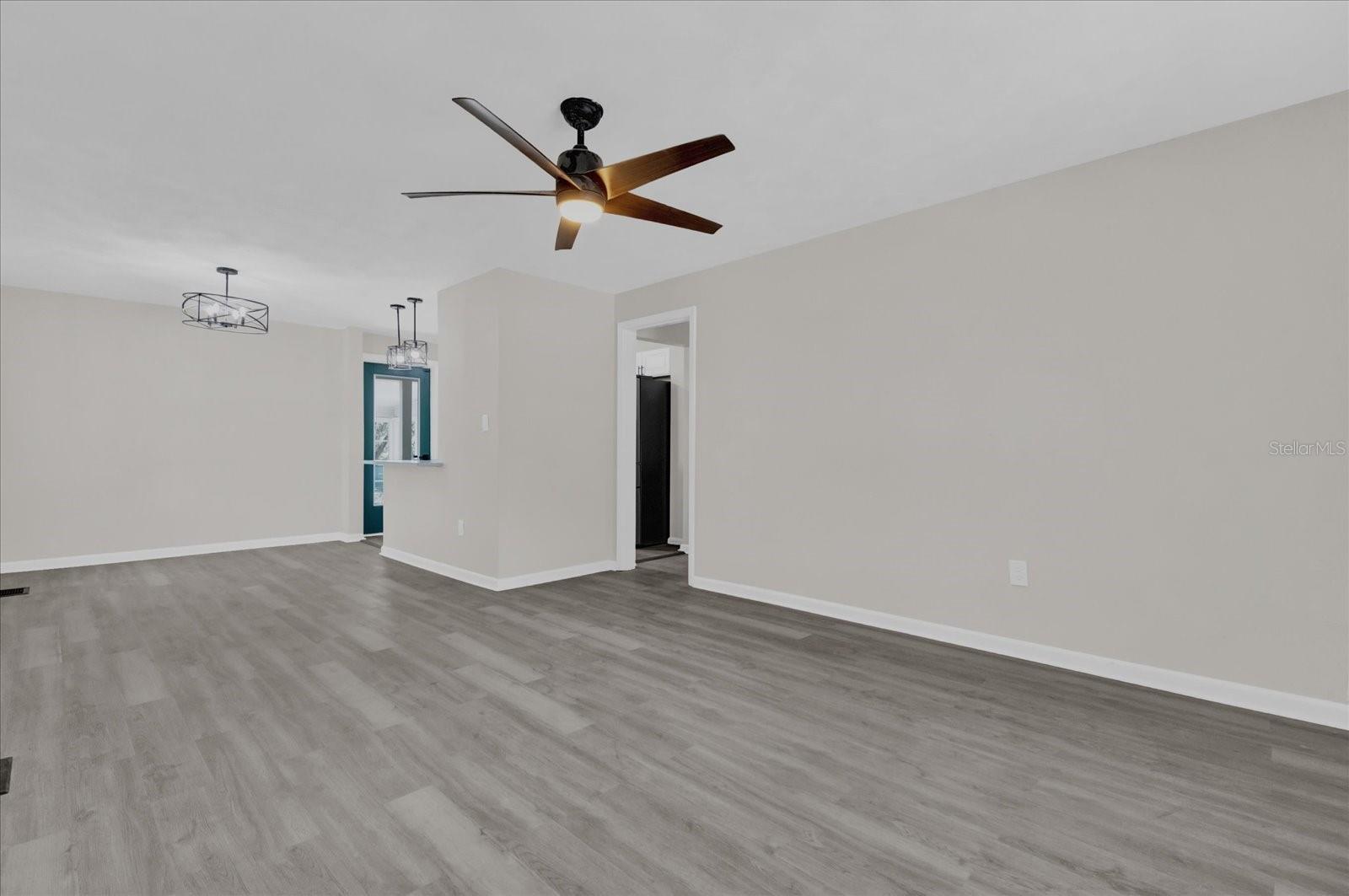 204 Louis St Property Photo 5