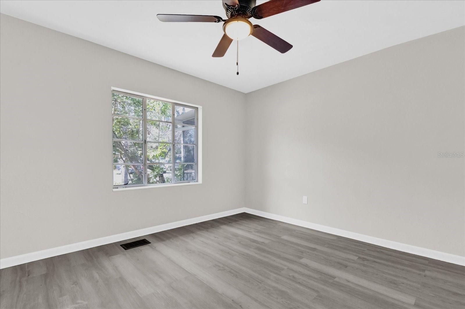 204 Louis St Property Photo 23
