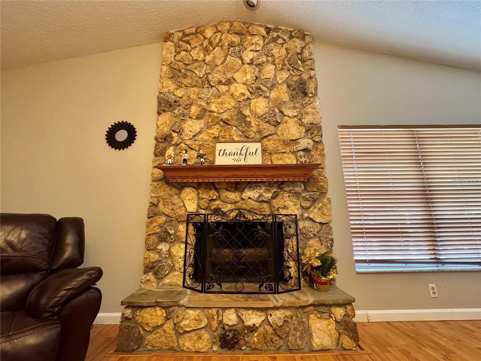 8014 Cote Ct Property Photo 6